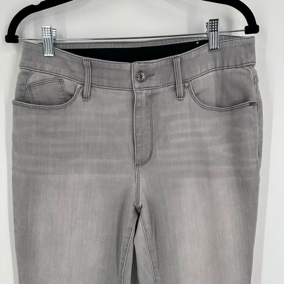 Chico's Women's Mid-Rise Stretch Skinny Jeans Light Gray Granite Wash Size 6 - Picture 2 of 15